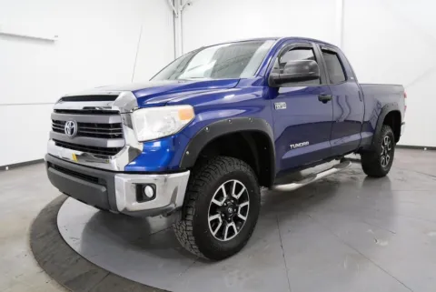 Another view of 2015 Toyota Tundra SR5 for sale in Chillicothe, OH at Chillicothe Truck