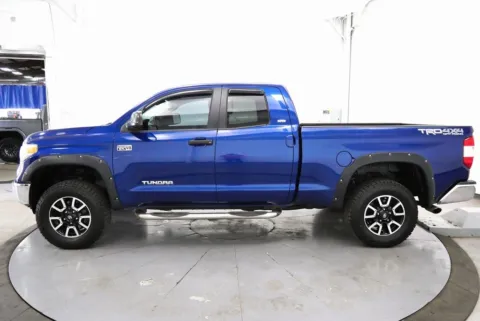 More photos of 2015 Toyota Tundra SR5 at Chillicothe Truck, OH