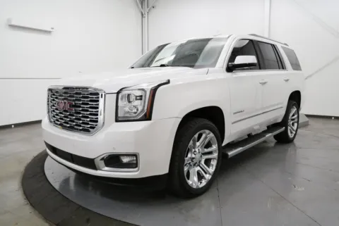 Another view of 2018 GMC Yukon SLT for sale in Chillicothe, OH at Chillicothe Truck