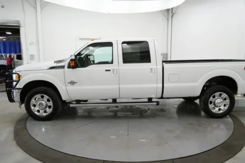 More photos of 2016 Ford F-350SD Lariat at Chillicothe Truck, OH