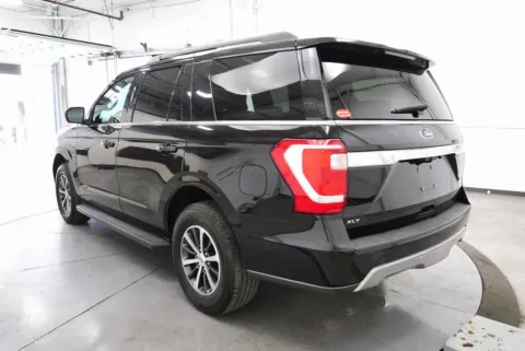 More photos of 2021 Ford Expedition XLT at Chillicothe Truck, OH