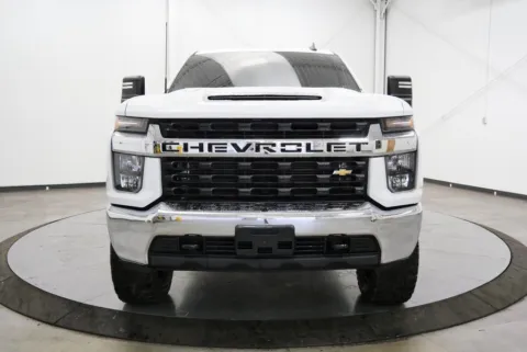 Photos of 2020 Chevrolet Silverado 2500HD LT for sale in Chillicothe, OH at Chillicothe Truck