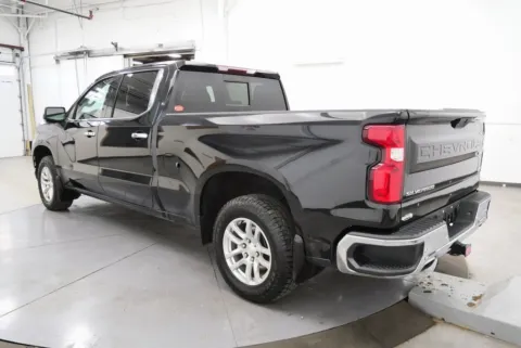More photos of 2020 Chevrolet Silverado 1500 LTZ at Chillicothe Truck, OH