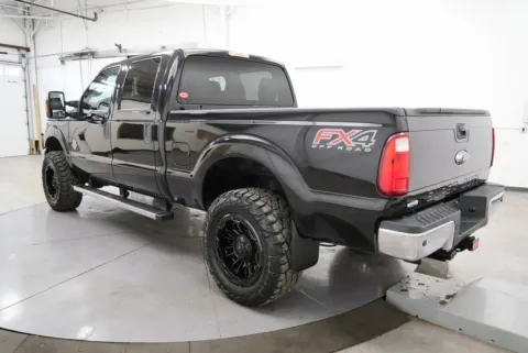 More photos of 2016 Ford F-350SD XLT at Chillicothe Truck, OH