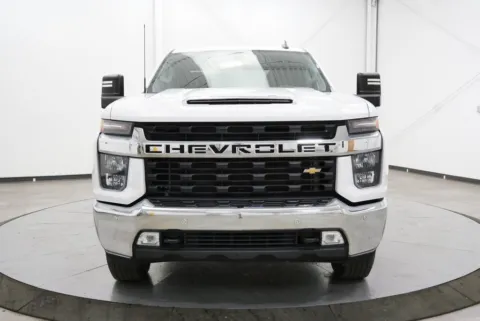 Photos of 2020 Chevrolet Silverado 2500HD LT for sale in Chillicothe, OH at Chillicothe Truck