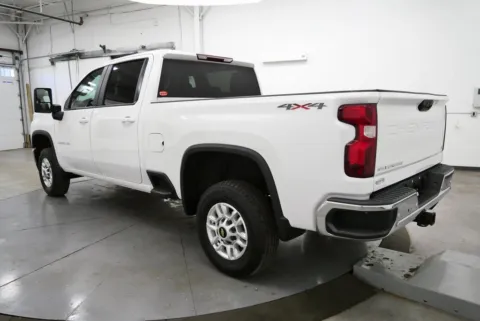 More photos of 2020 Chevrolet Silverado 2500HD LT at Chillicothe Truck, OH