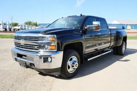 Another view of 2015 Chevrolet Silverado 3500HD LTZ for sale in Chillicothe, OH at Chillicothe Truck