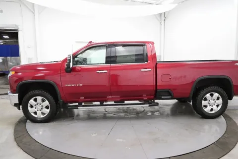 More photos of 2020 Chevrolet Silverado 3500HD LTZ at Chillicothe Truck, OH