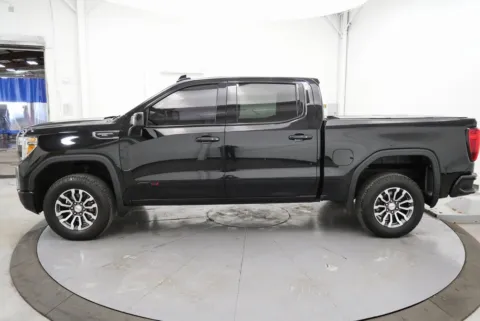 More photos of 2021 GMC Sierra 1500 AT4 at Chillicothe Truck, OH