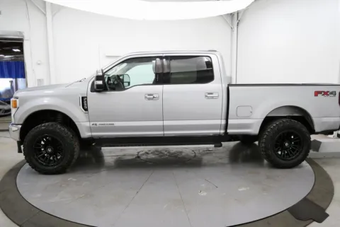 More photos of 2021 Ford F-250SD Lariat at Chillicothe Truck, OH