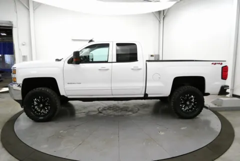 More photos of 2018 Chevrolet Silverado 2500HD LT at Chillicothe Truck, OH
