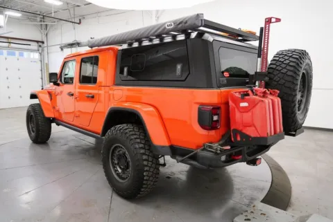 More photos of 2020 Jeep Gladiator Rubicon at Chillicothe Truck, OH