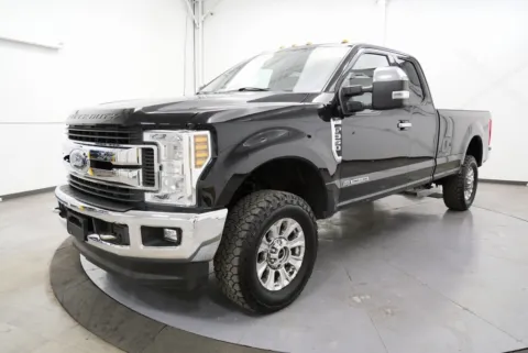 Another view of 2018 Ford F-350SD XLT for sale in Chillicothe, OH at Chillicothe Truck