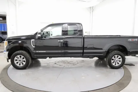 More photos of 2018 Ford F-350SD XLT at Chillicothe Truck, OH