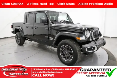 Black 2023 Jeep Gladiator Overland for sale in Chillicothe, OH