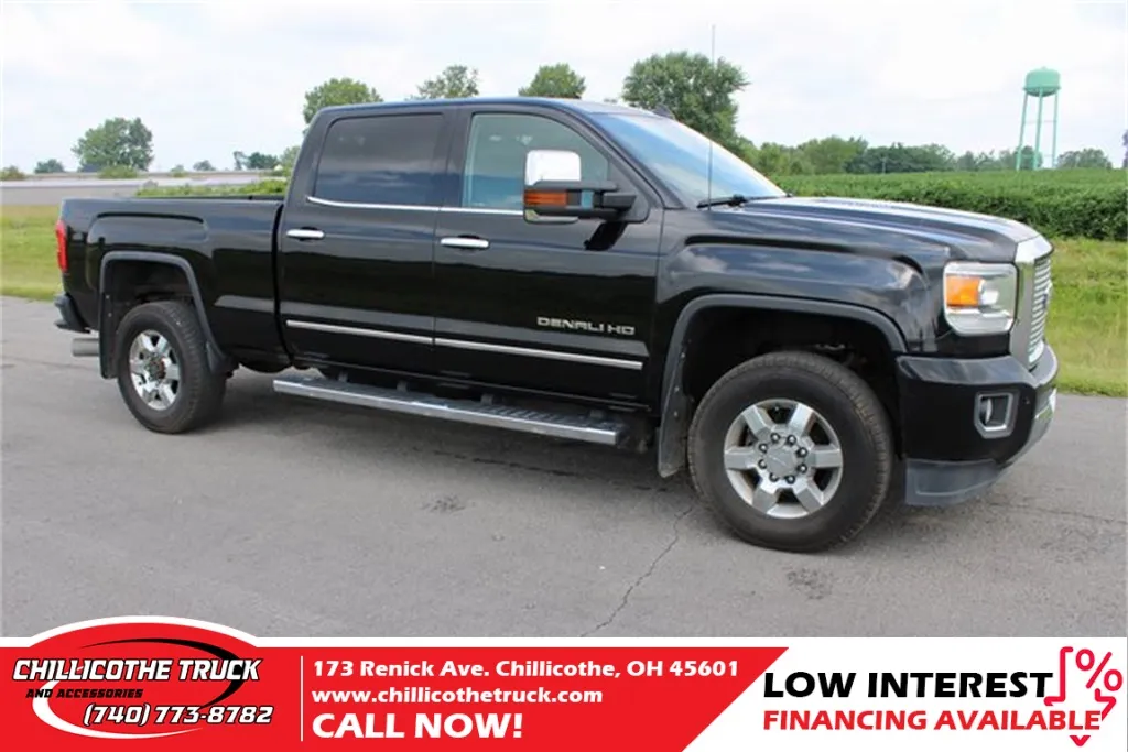 2016 GMC Sierra 3500HD Denali for sale in Chillicothe, OH