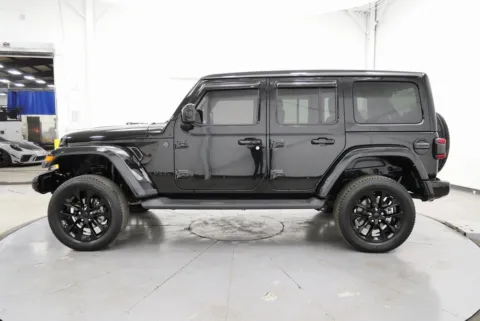 More photos of 2021 Jeep Wrangler Unlimited Sahara High Altitude at Chillicothe Truck, OH