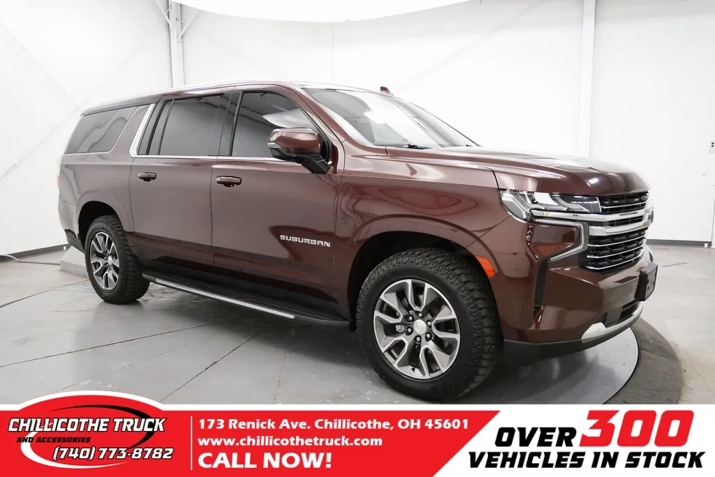 Red 2022 Chevrolet Suburban LT for sale in Chillicothe, OH