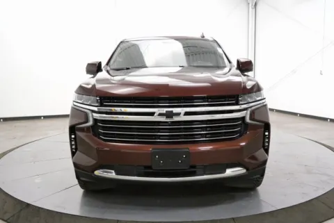 Photos of 2022 Chevrolet Suburban LT for sale in Chillicothe, OH at Chillicothe Truck