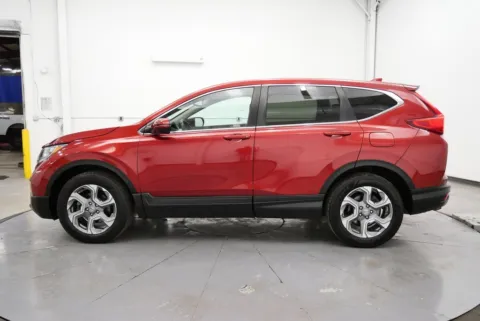 More photos of 2019 Honda CR-V EX-L at Chillicothe Truck, OH