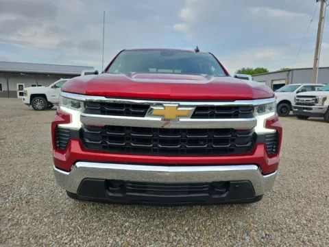 Photos of 2022 Chevrolet Silverado 1500 LT for sale in Chillicothe, OH at Chillicothe Truck