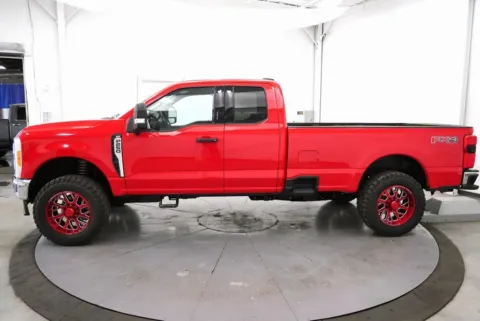 More photos of 2023 Ford F-250SD XLT at Chillicothe Truck, OH