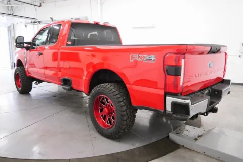 More photos of 2023 Ford F-250SD XLT at Chillicothe Truck, OH