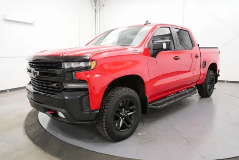 Another view of 2019 Chevrolet Silverado 1500 LT Trail Boss for sale in Chillicothe, OH at Chillicothe Truck