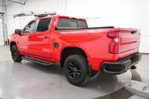 More photos of 2019 Chevrolet Silverado 1500 LT Trail Boss at Chillicothe Truck, OH