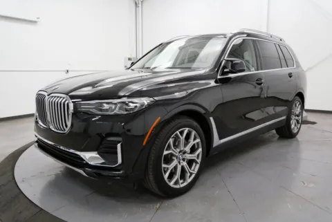 Another view of 2022 BMW X7 xDrive40i for sale in Chillicothe, OH at Chillicothe Truck