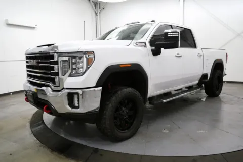 Another view of 2021 GMC Sierra 2500HD SLT for sale in Chillicothe, OH at Chillicothe Truck