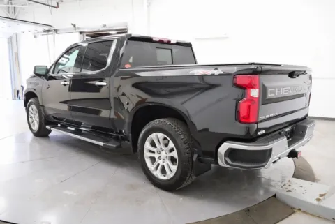 More photos of 2023 Chevrolet Silverado 1500 LTZ at Chillicothe Truck, OH