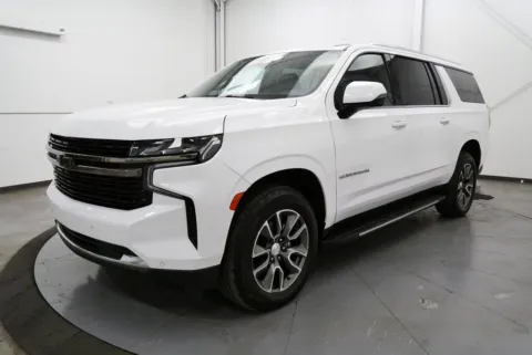 Another view of 2022 Chevrolet Suburban LT for sale in Chillicothe, OH at Chillicothe Truck