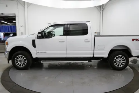 More photos of 2022 Ford F-250SD Lariat at Chillicothe Truck, OH
