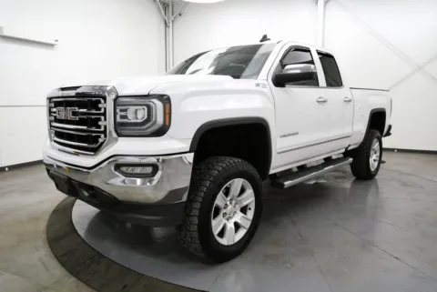 Another view of 2016 GMC Sierra 1500 SLT for sale in Chillicothe, OH at Chillicothe Truck