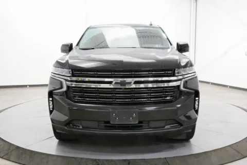 Photos of 2022 Chevrolet Suburban RST for sale in Chillicothe, OH at Chillicothe Truck