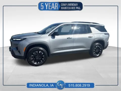Gray 2024 Chevrolet Traverse Z71 for sale in Indianola, IA