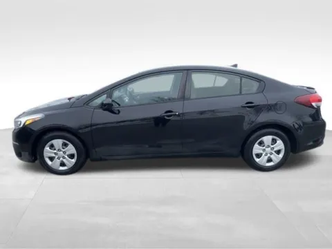 More photos of 2017 Kia Forte LX at Gregg Young Buick GMC Indianola, IA