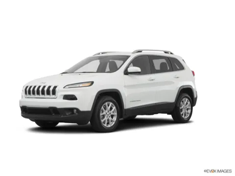 White 2017 Jeep Cherokee Limited for sale in Indianola, IA