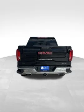 More photos of 2022 GMC Sierra 1500 SLT at Gregg Young Buick GMC Indianola, IA