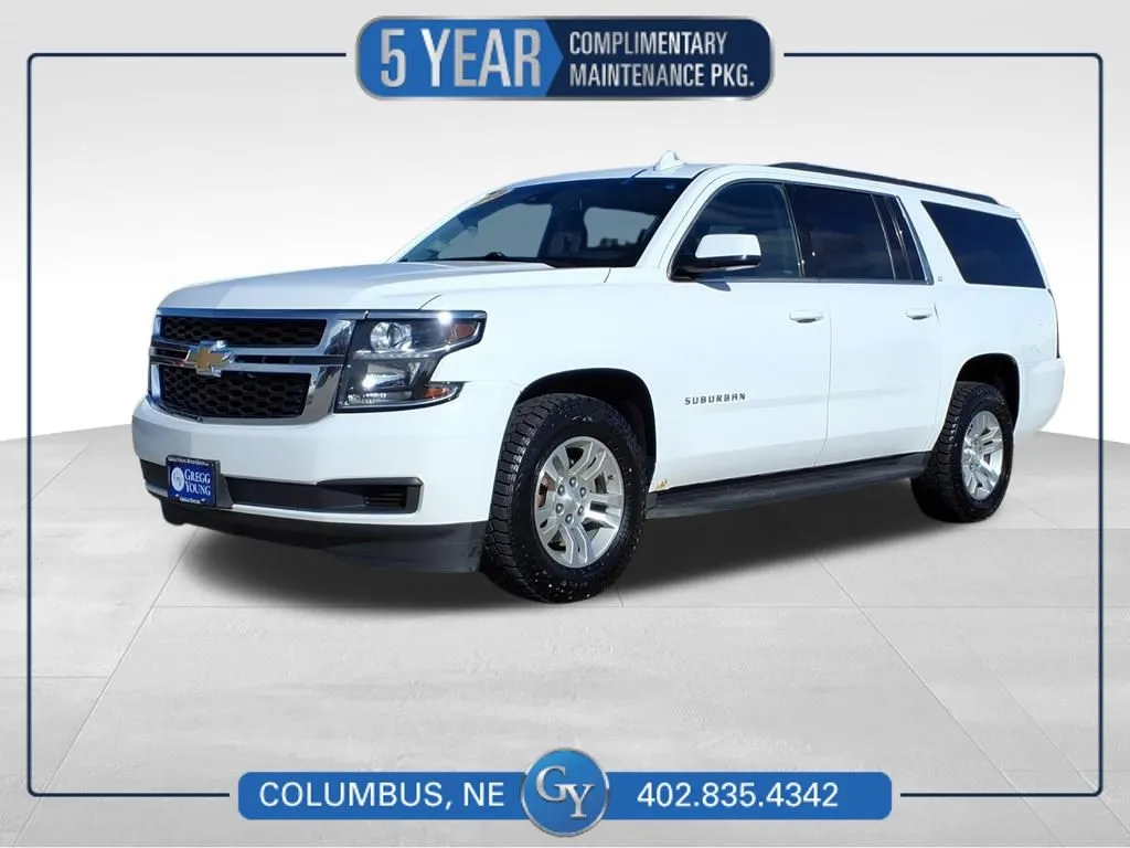 White 2018 Chevrolet Suburban LT for sale in Columbus, NE