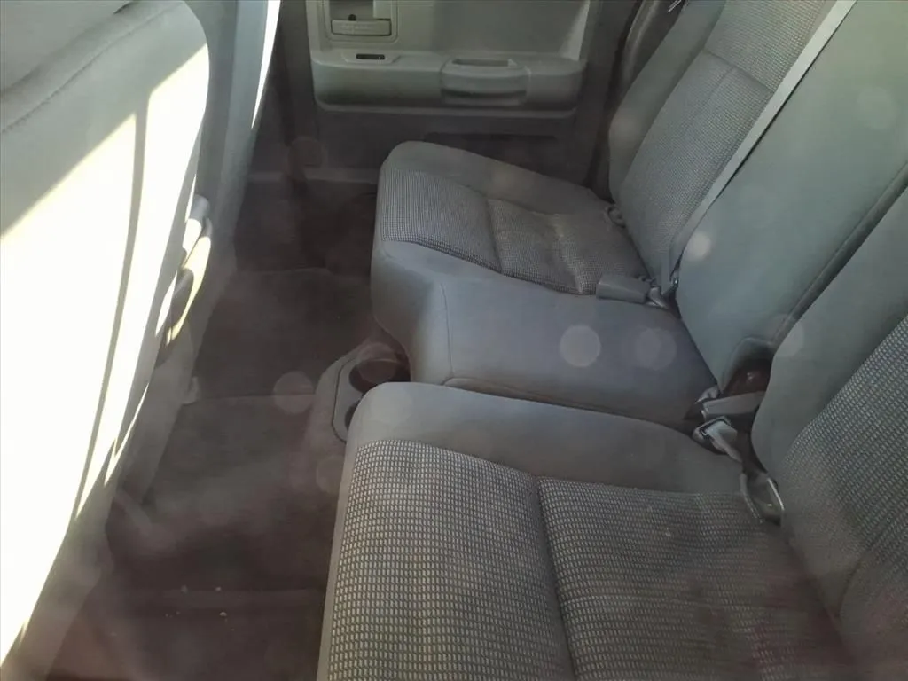 2007 Dodge Dakota SLT photo 3