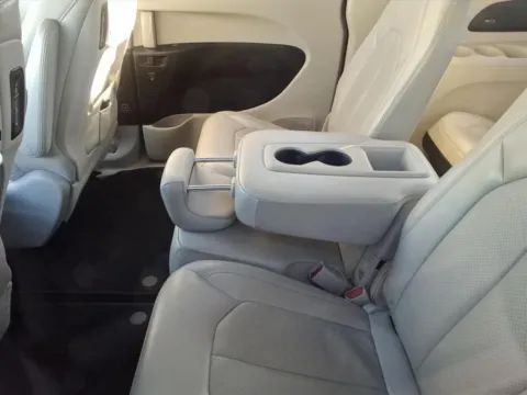 More photos of 2017 Chrysler Pacifica Touring L Plus at Gregg Young Chevrolet GMC of Columbus, NE