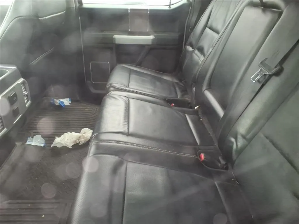 2015 Ford F-150 Lariat photo 3