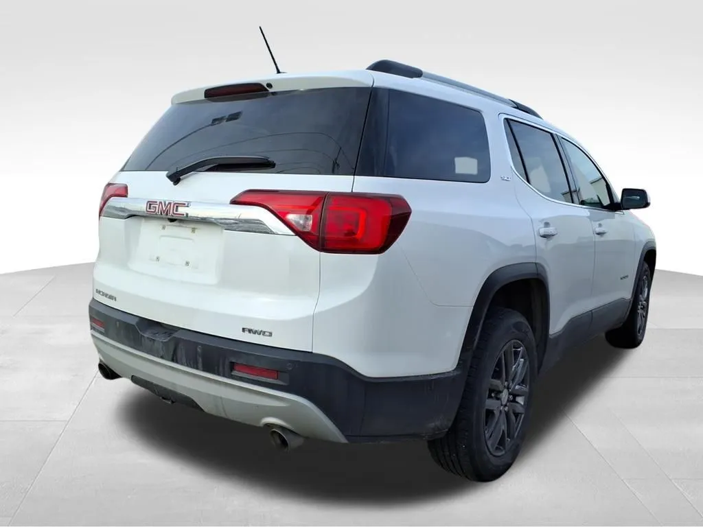 2019 Gmc Acadia SLT photo 2