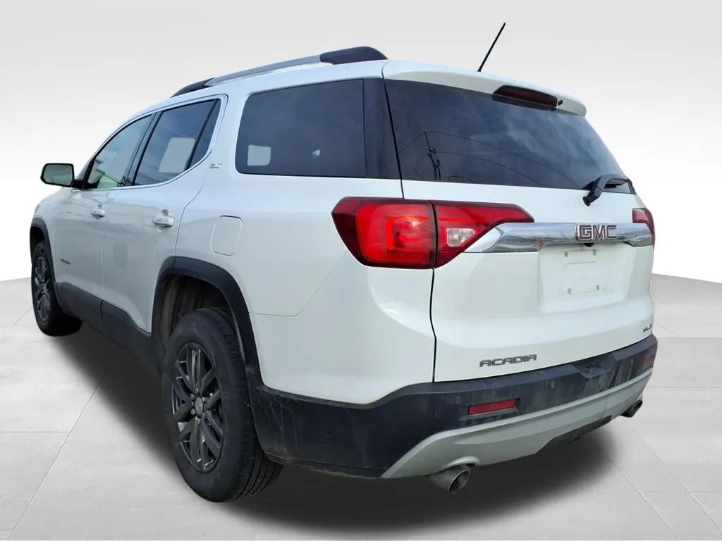 2019 Gmc Acadia SLT photo 4