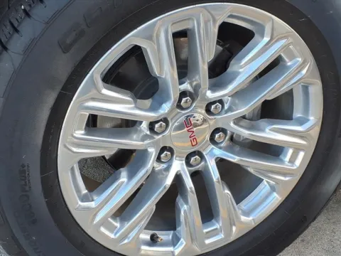 Photos of 2024 GMC Yukon XL SLT for sale in Columbus, NE at Gregg Young Chevrolet GMC of Columbus