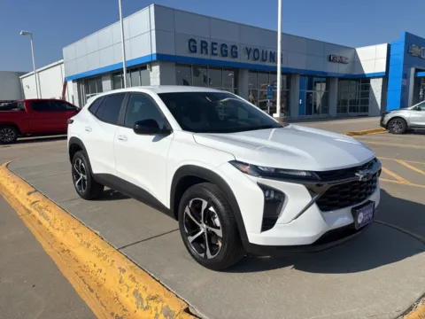 More photos of 2026 Chevrolet Trax 1RS at Gregg Young Chevrolet GMC of Columbus, NE
