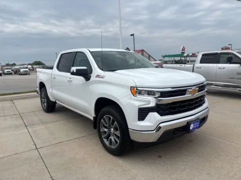 More photos of 2026 Chevrolet Silverado 1500 LT at Gregg Young Chevrolet GMC of Columbus, NE
