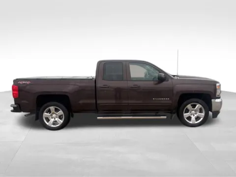 More photos of 2016 Chevrolet Silverado 1500 LT at Gregg Young Chevrolet GMC of Columbus, NE